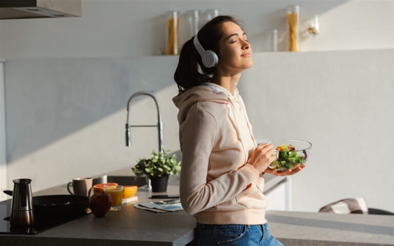 The Morning Routine I Keep Coming Back To When Life Feels Busy